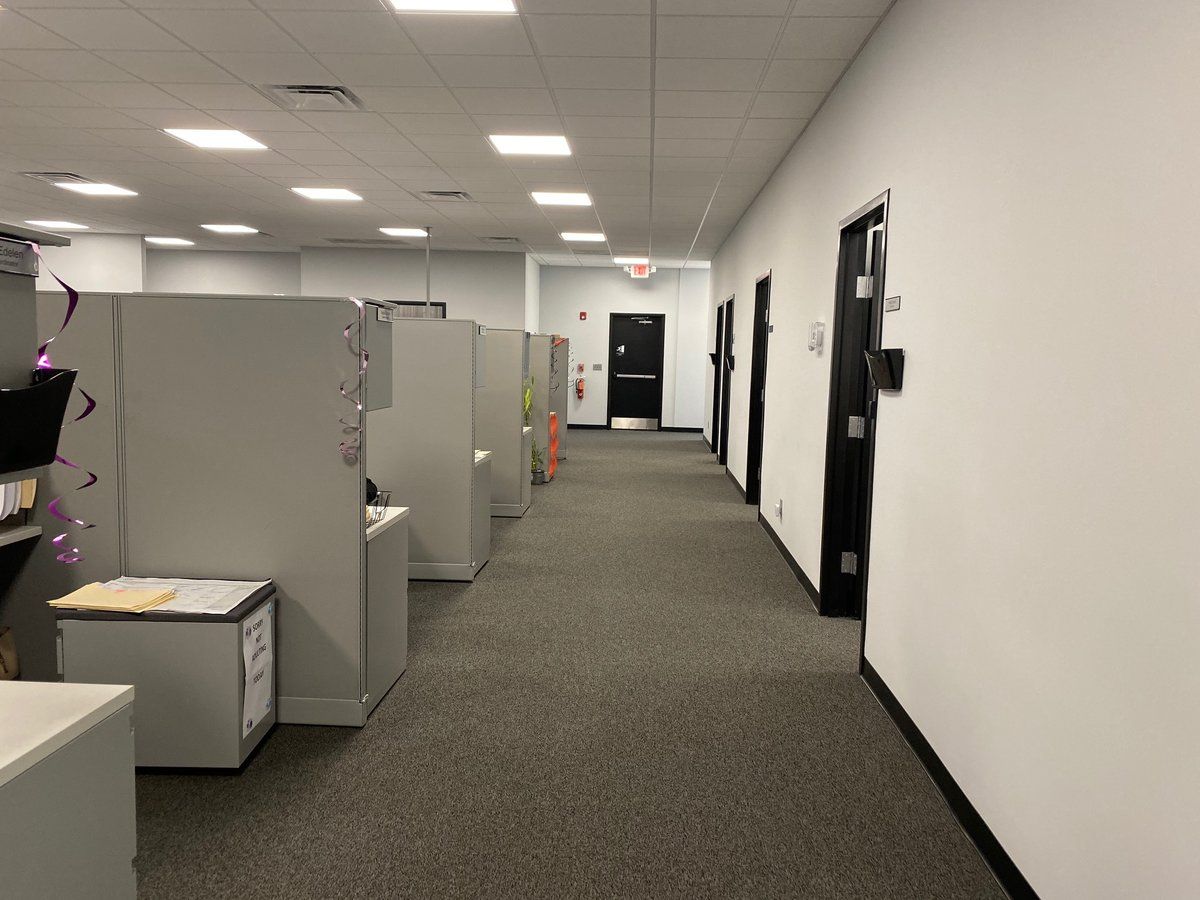 Office For Lease: 9393 Mill Springs Dr, Jacksonville, FL 32257